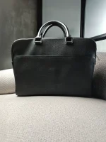Maletín Louis Vuitton Cuero Negro