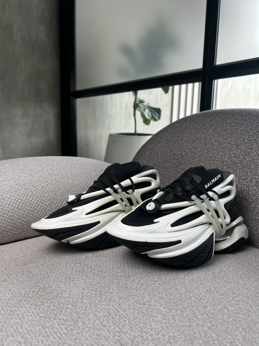 img_1310 Tenis Balmain Paris Unicorn - Image 1