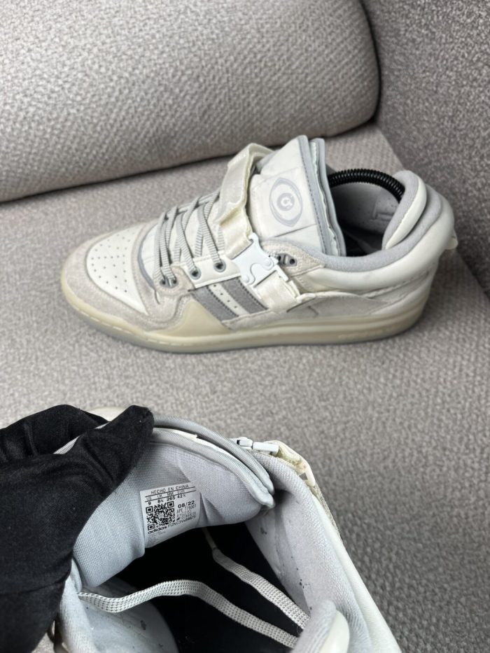 Tenis Adidas Forum X Bad Bunny - Image 4