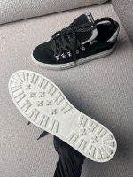 Tenis Dsquared2 bajos Negros - Image 4