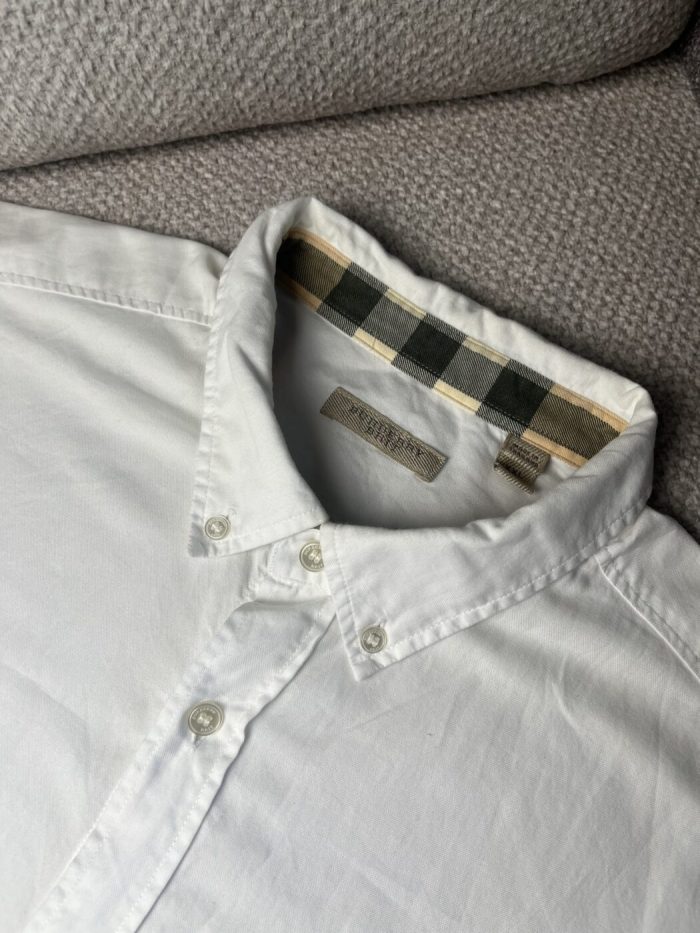 Camisa Burberry Con Logo Bordado - Image 2