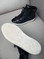 Tenis MCM Diseño Alto - Image 3