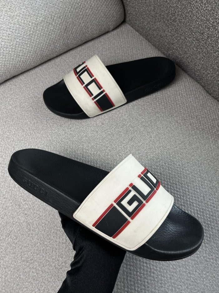 Sandalias Gucci Con Logo En Empeine - Image 2