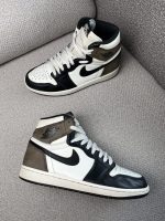 Tenis Nike Air Jordan I - Image 3