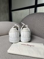 Tenis Salvatore Ferragamo Con Logo - Image 5