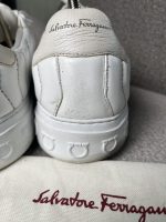 Tenis Salvatore Ferragamo Con Logo - Image 4