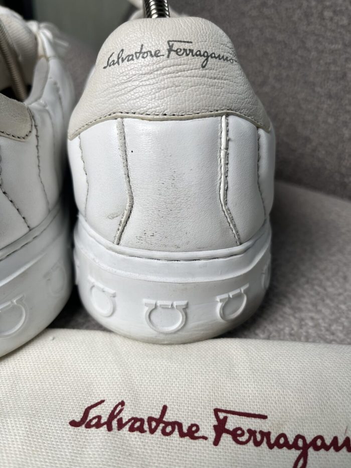 Tenis Salvatore Ferragamo Con Logo - Image 4