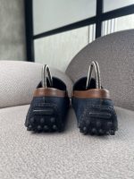 Mocasines Louis Vuitton Con Hebilla Característica - Image 5