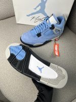 Tenis Nike Air Jordan IV - Image 4