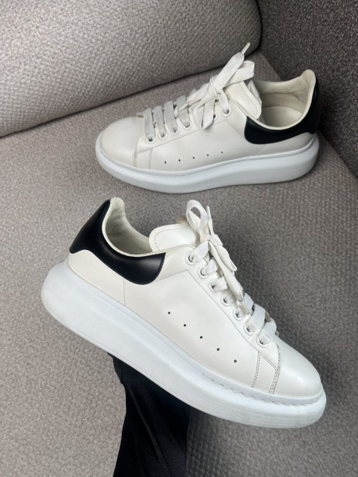 Tenis Alexander Mcqueen Oversized - Image 2