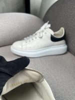 Tenis Alexander Mcqueen Oversized - Image 4