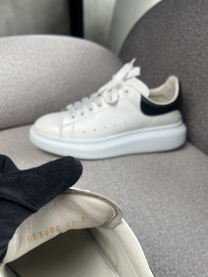 Tenis Alexander Mcqueen Oversized - Image 4