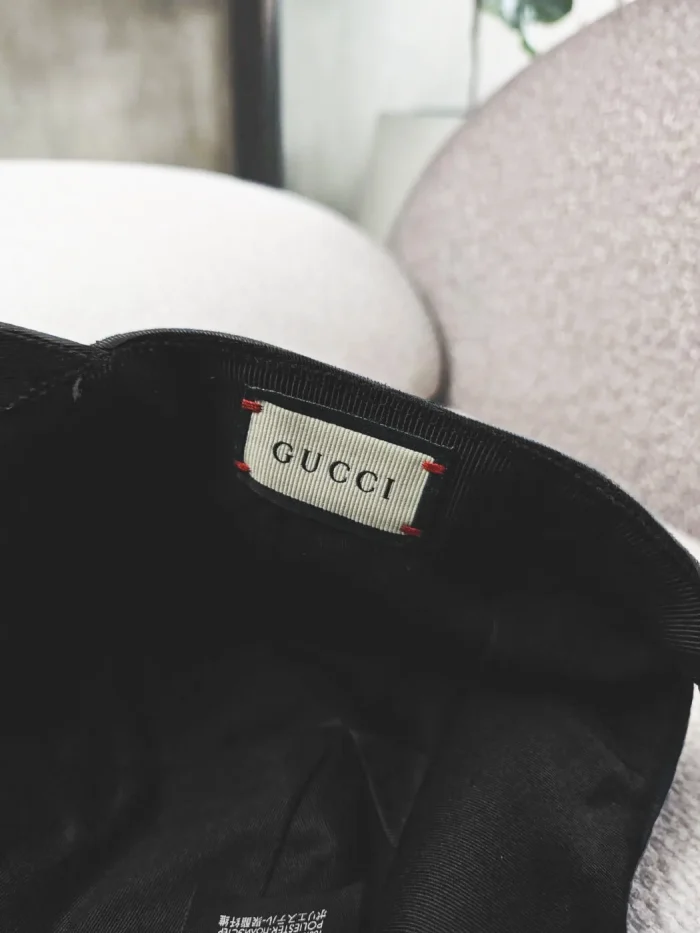 Gorra Gucci Band en Color Negro - Image 4