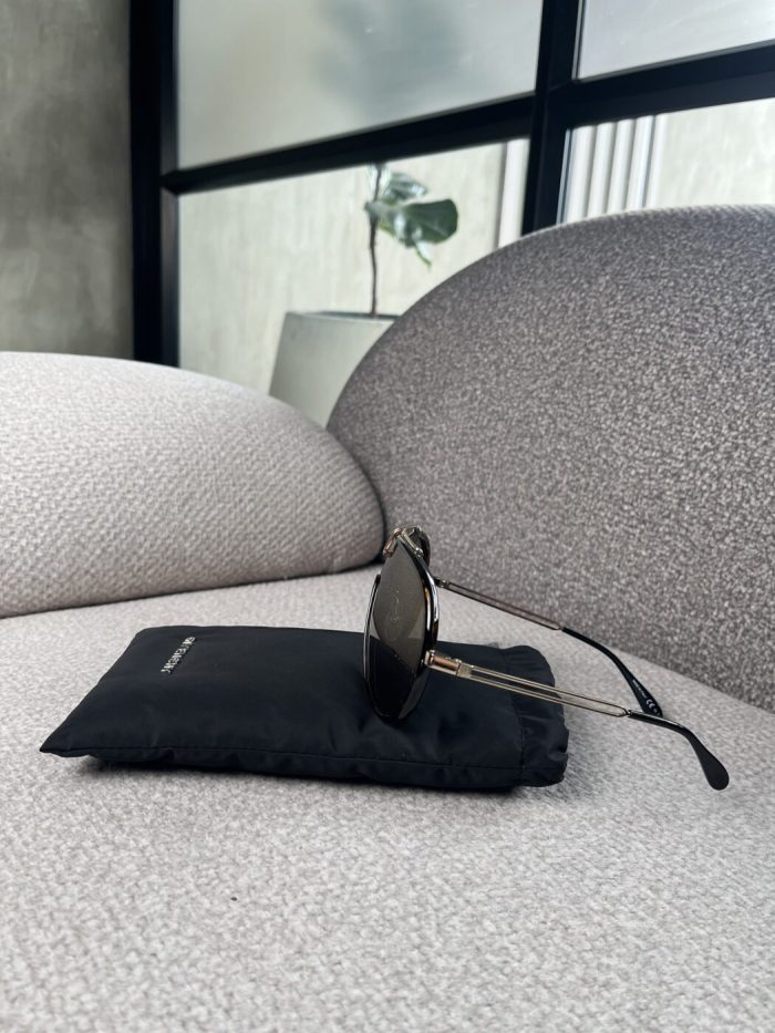 Gafas Givenchy Con Logo - Image 3