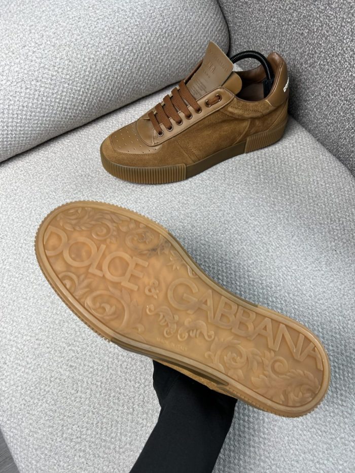 Tenis Dolce & Gabbana en gamuza café - Image 6