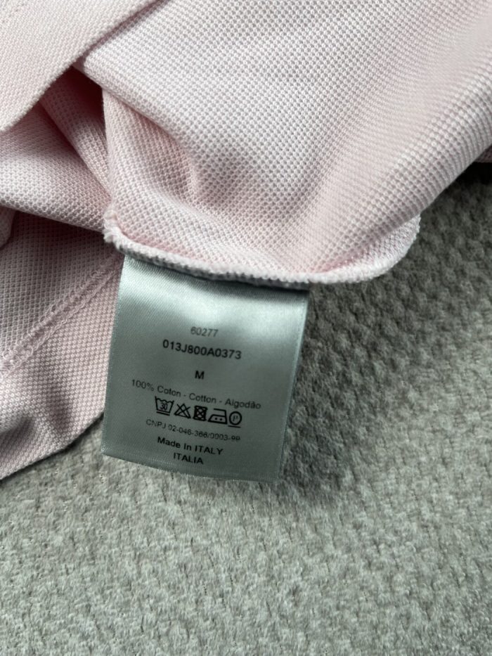 Polo Dior rosa con logo bordado rosa - Image 4