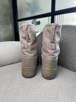 Botas Yeezy Season en lona beige - Image 7