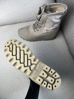 Botas Yeezy Season en lona beige - Image 6