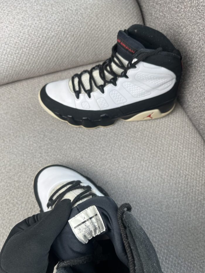 Tenis Air Jordan 9 Retro en cuero blanca - Image 3