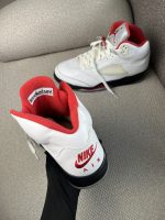 Tenis Air Jordan 5 Retro en cuero blanca - Image 3