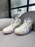 Tenis Air Jordan 5 en cuero blanca