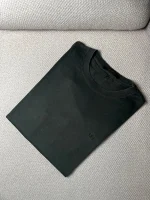Camiseta louis Vutton color verde militar - Image 5