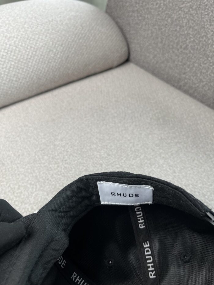 Gorra Rhude Con Logo - Image 5