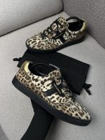Tenis Dolce & Gabbana en estampado animal print - Image 2
