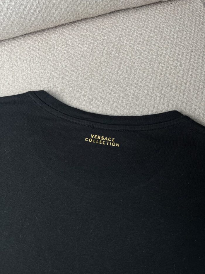 Camiseta Versace Con Logo Estampado - Image 4