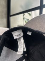 Gorra Burberry Con Logo - Image 5