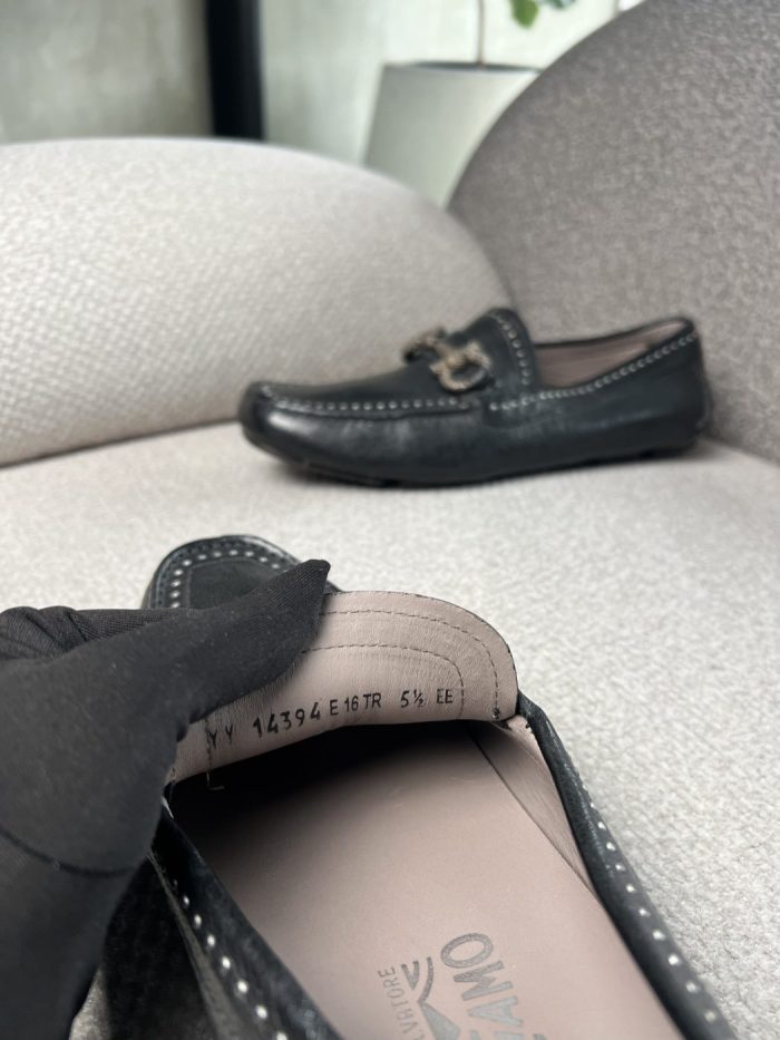 Mocasines Salvatore Ferragamo Con Hebilla - Image 4