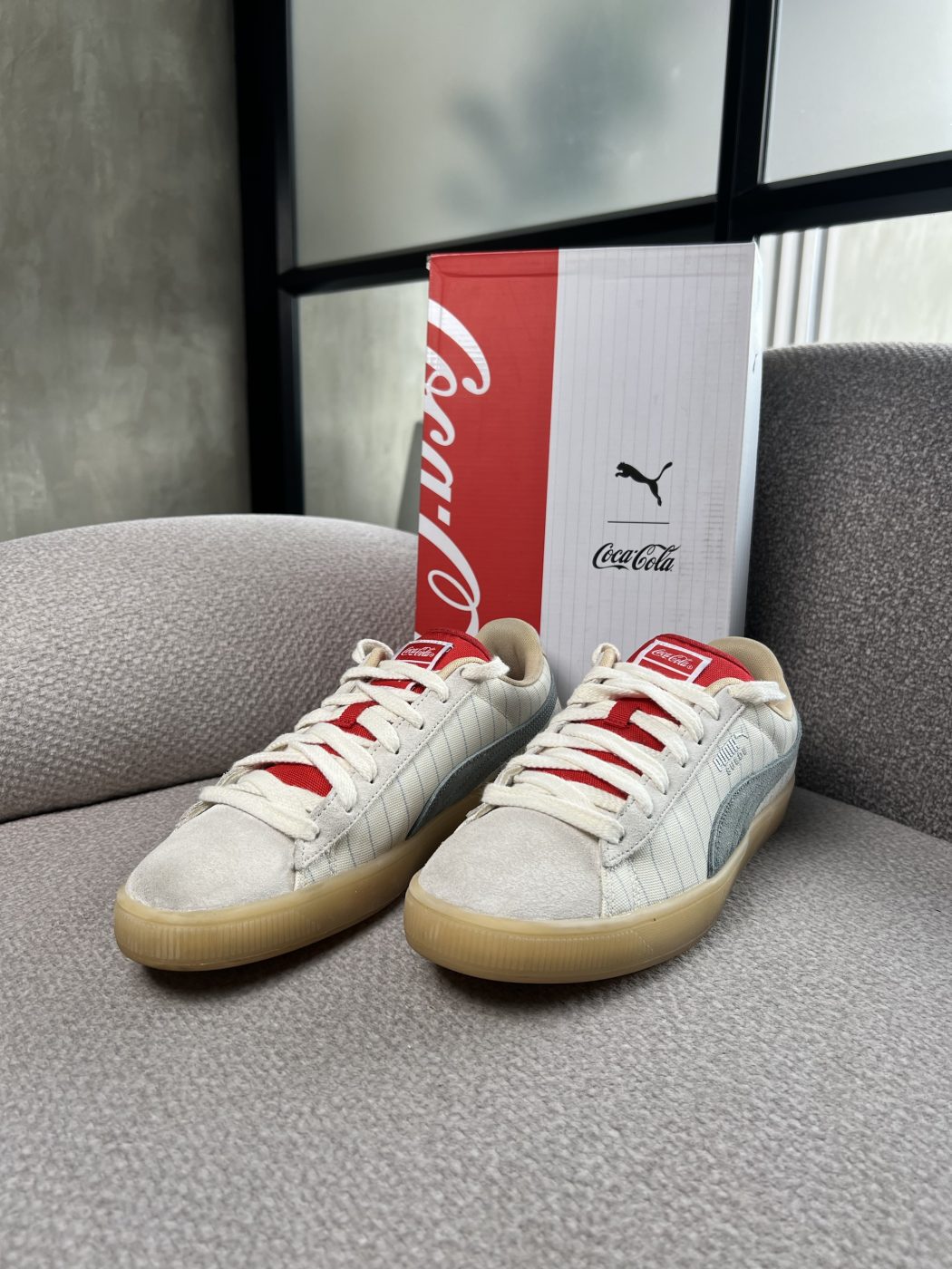 img_2735 Tenis Puma X Coca Cola Suede - Image 1
