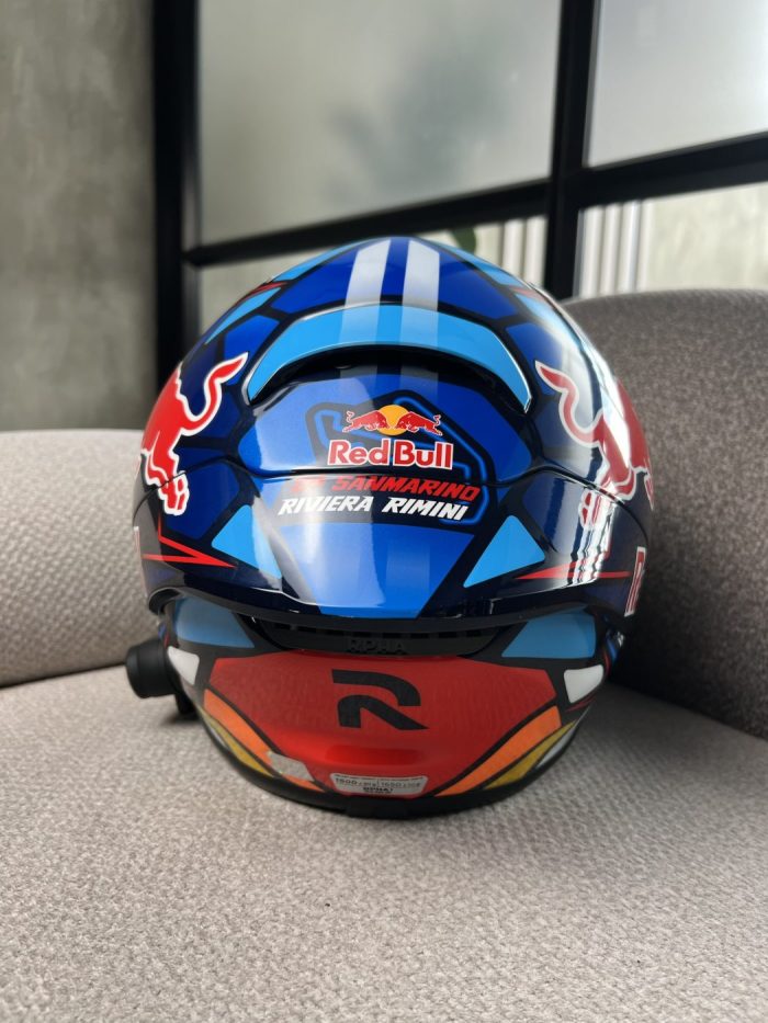 Casco HJC Moto Red Bull - Image 7
