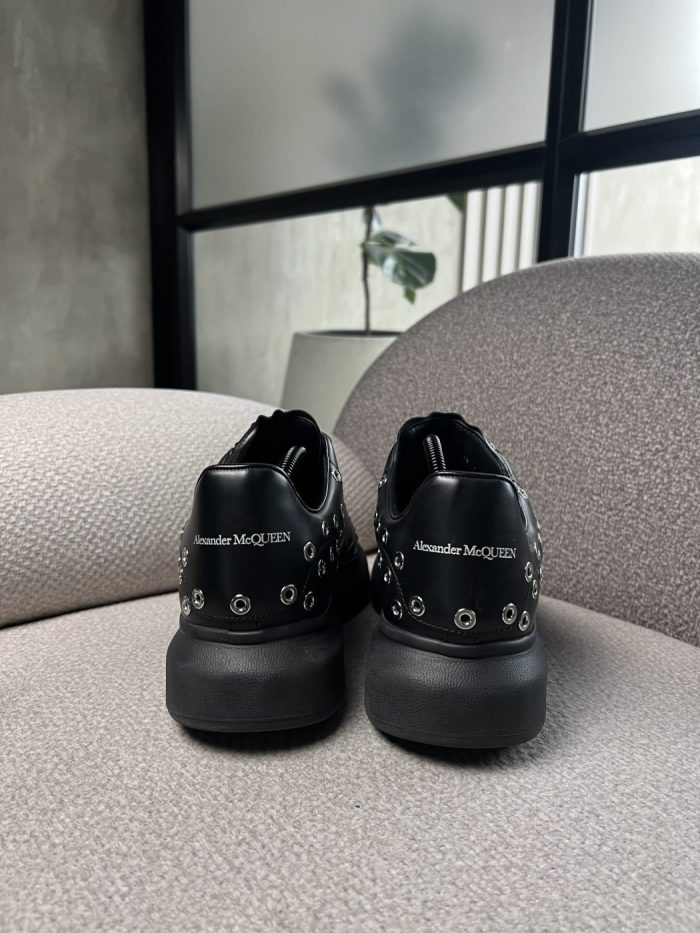 Tenis Alexander Mcqueen Oversized - Image 6