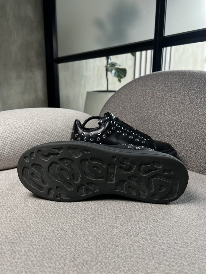 Tenis Alexander Mcqueen Oversized - Image 5