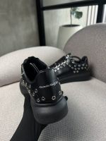 Tenis Alexander Mcqueen Oversized - Image 3