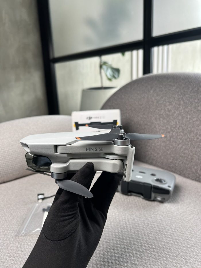 Dron DJI Mini 2 SE - Image 2