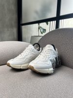 Tenis Gucci Rhyton
