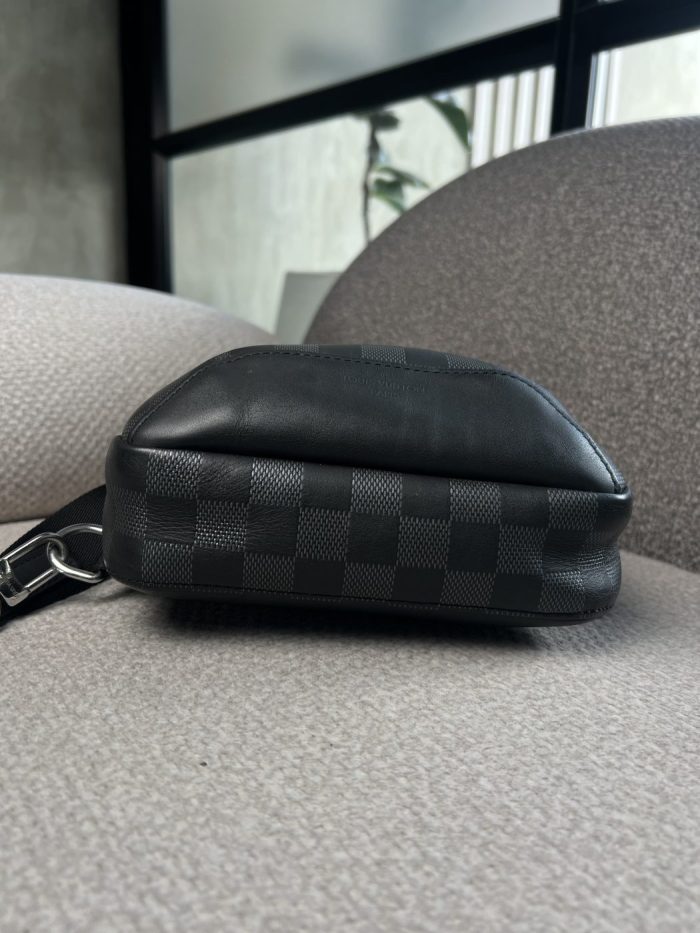 Riñonera Louis Vuitton - Image 4