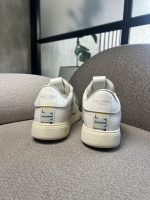Tenis Valentino Con Logo Lateral - Image 6