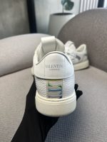 Tenis Valentino Con Logo Lateral - Image 3