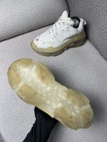 Tenis Balenciaga Triple S - Image 7
