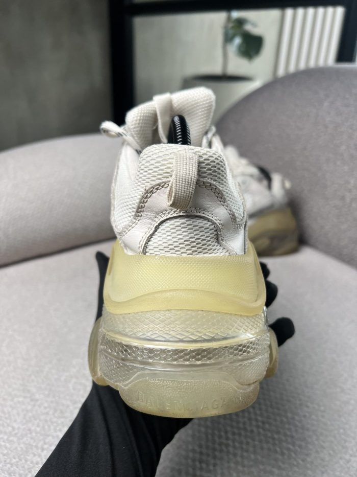 Tenis Balenciaga Triple S - Image 5