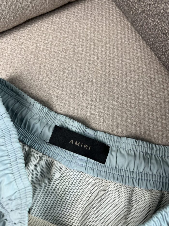 Bermuda Amiri Con Logo - Image 3
