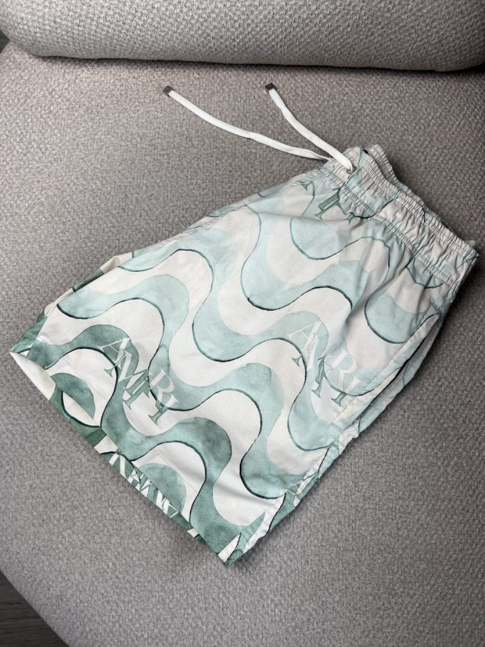 Bermuda Amiri Con Logo - Image 7