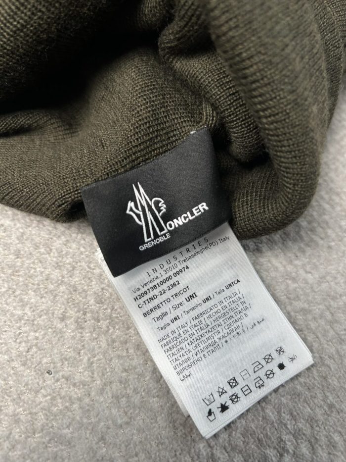 Gorro Moncler Con Logo - Image 3