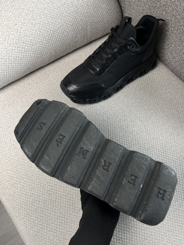 Tenis Hermes Con Suela Característica - Image 5