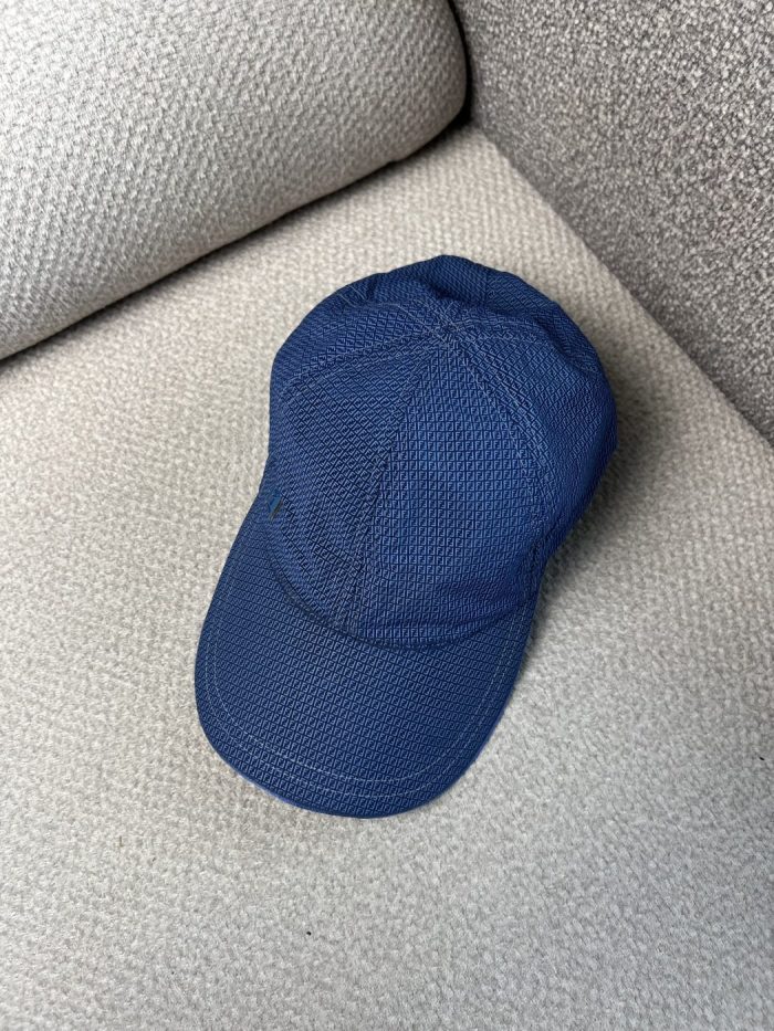 Gorra Fendi Con Logo - Image 2