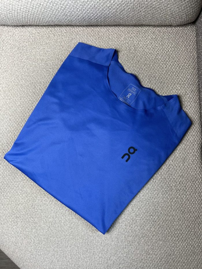 Camiseta On Deportiva Con Logo - Image 5
