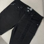 Bermuda Moschino
